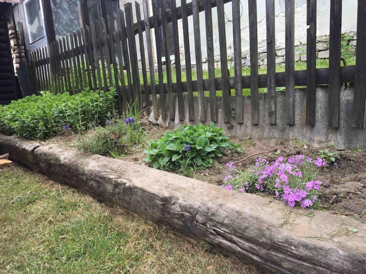 Chaloupka Na Konci Sveta Villa Raskov Bagian luar foto
