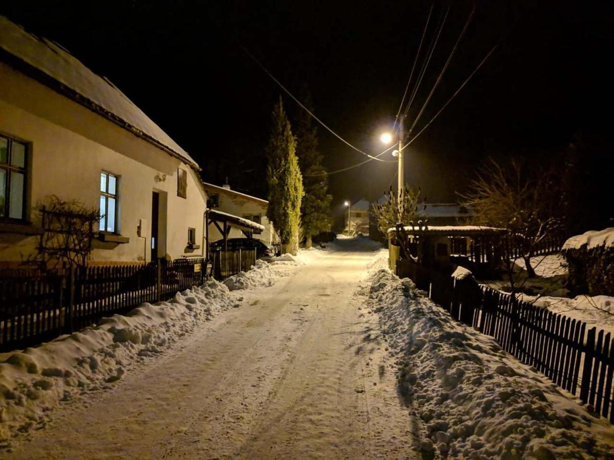 Chaloupka Na Konci Sveta Villa Raskov Bagian luar foto