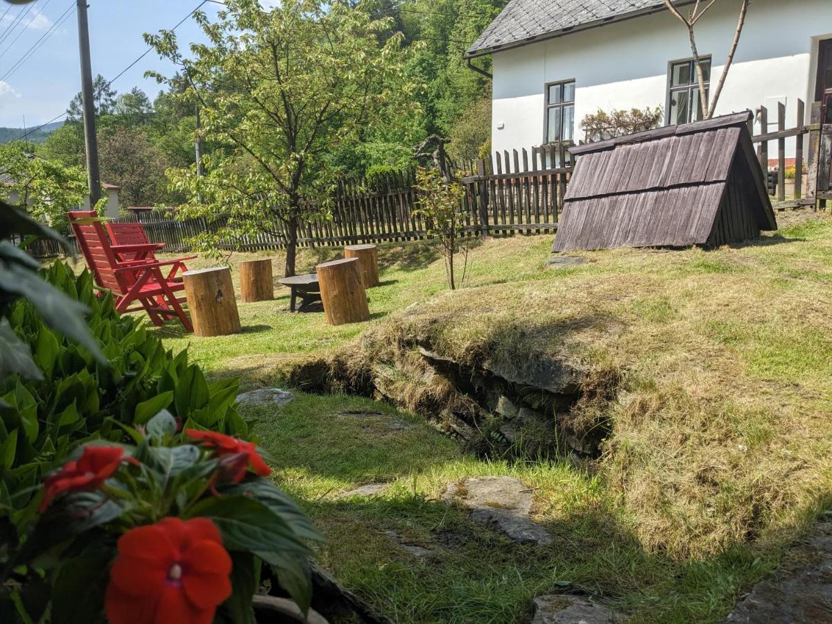 Chaloupka Na Konci Sveta Villa Raskov Bagian luar foto